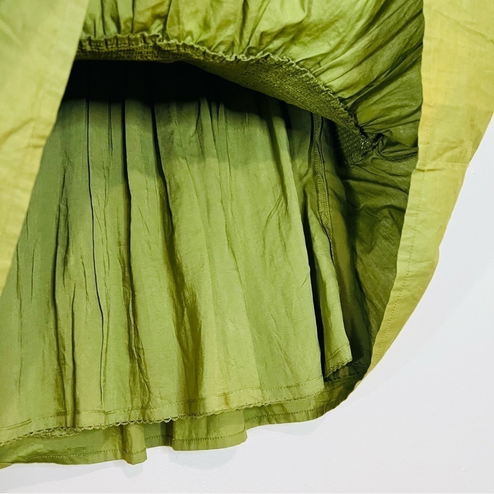 Anthropologie Mave smocked mini skirt green size xsmall - Picture 4 of 7